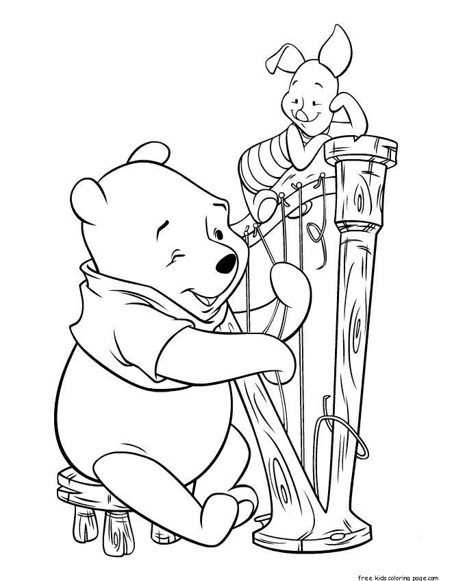 Printabel coloring pages Winnie the Pooh and Piglet play guitar